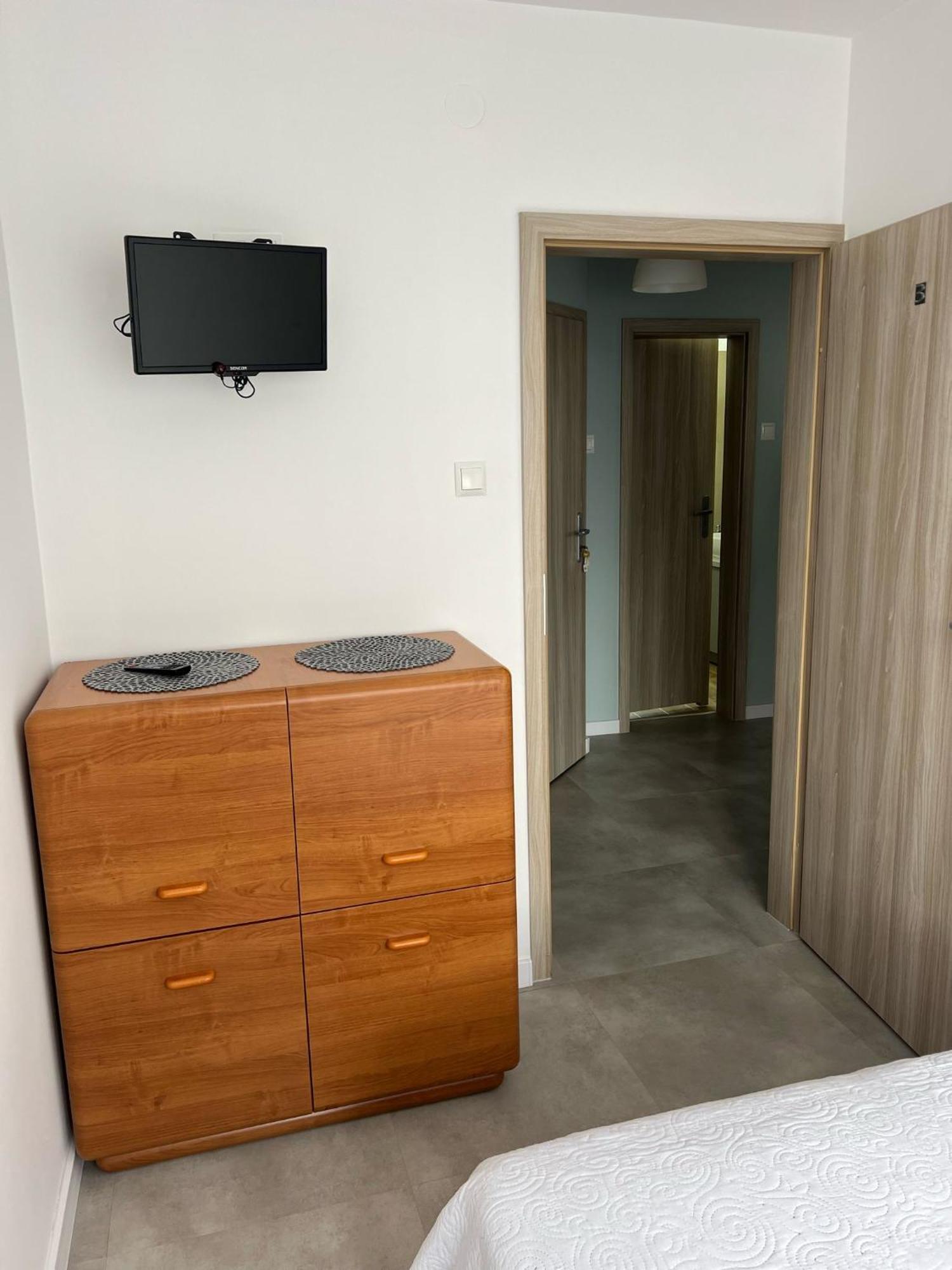 Podlaski Bon Turystyczny Emka Noclegi Apartamenty Augustów Exteriör bild